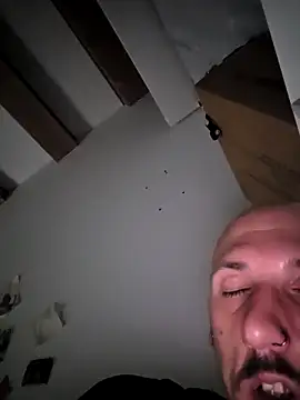 Ninfo920817's cam snapshot