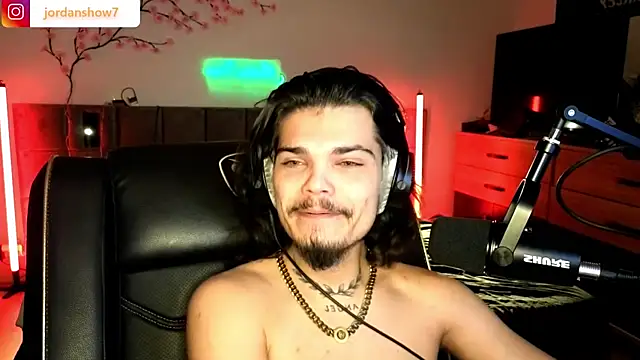 JordanShow live sex cam