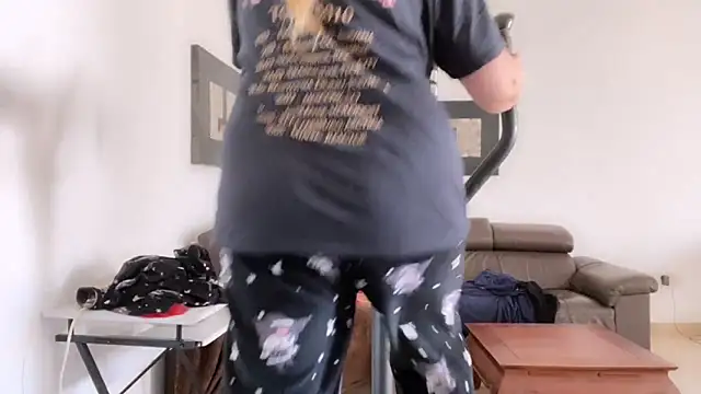 kisicaxx live sex cam