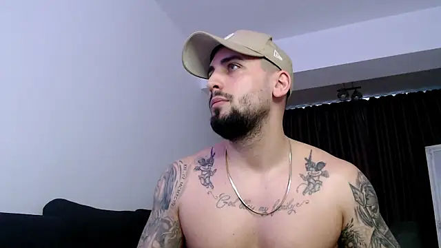 _DylanGreen live sex cam