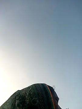 Rt_shreya's cam snapshot