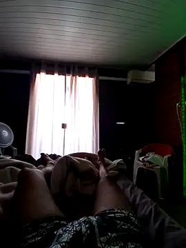 Robsonitj90 live sex cam