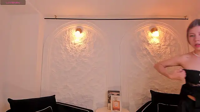 TiffannySins's cam snapshot