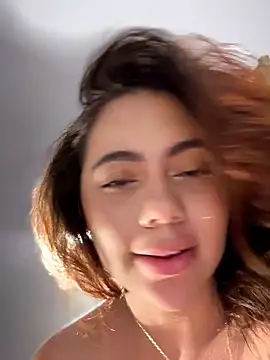 Aryrosee live sex cam