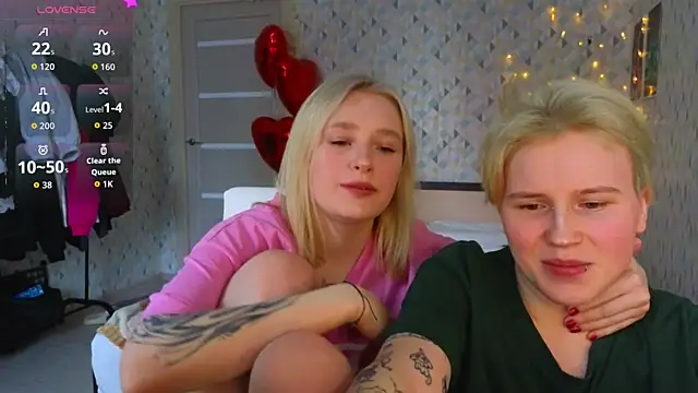 Girls_Fingers live sex cam