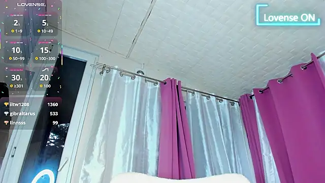 KiraBaby_'s cam snapshot