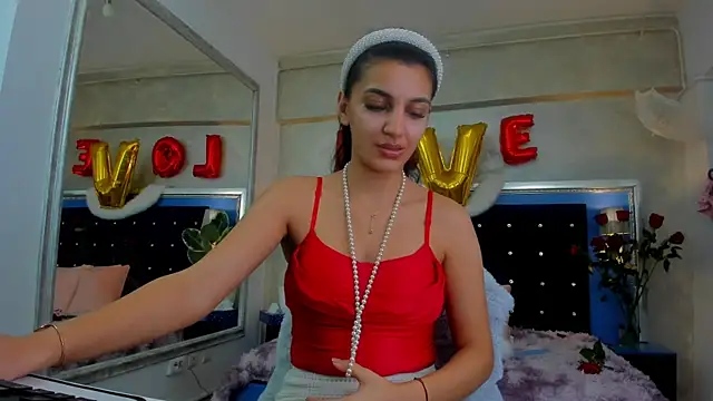 YasmineDelight's cam snapshot