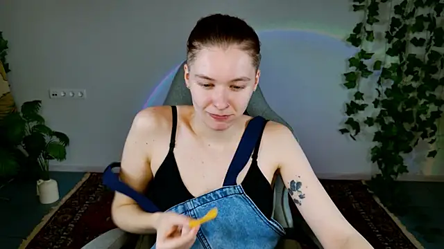 LadyLolipop_'s cam snapshot