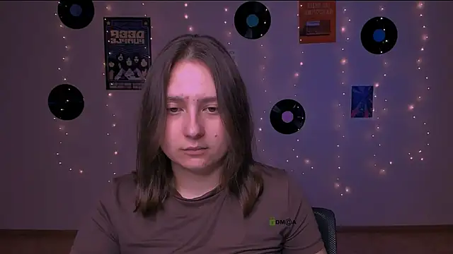 kora_cosmo's cam snapshot