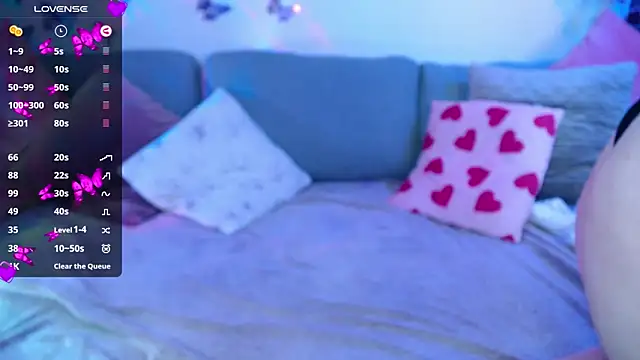 IvyLebelly's cam snapshot