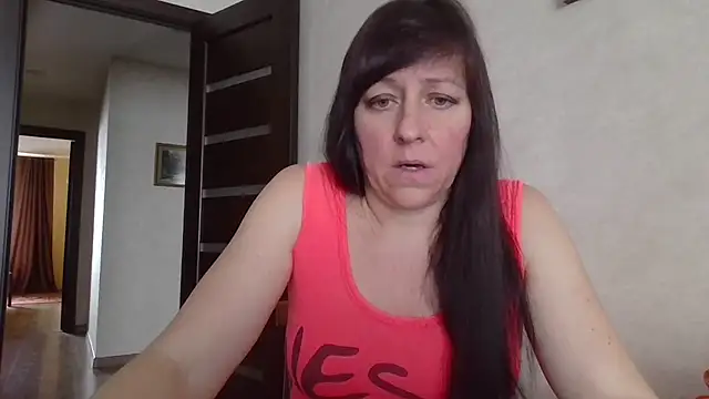 CarolinaReaperRed's cam snapshot