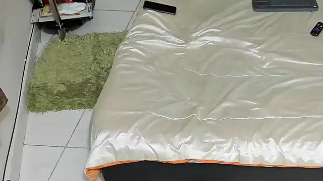 Latin_Mature975's cam snapshot