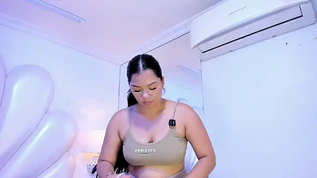 HatsaJones's cam snapshot