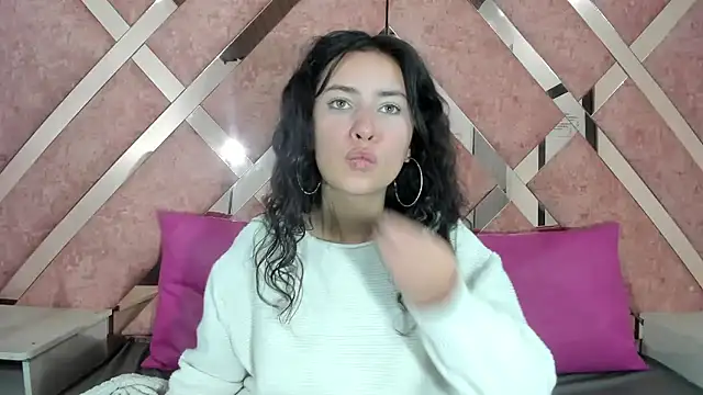 chrisstin_foxx's cam snapshot