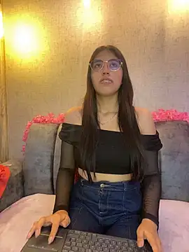 Valk_submissive's cam snapshot