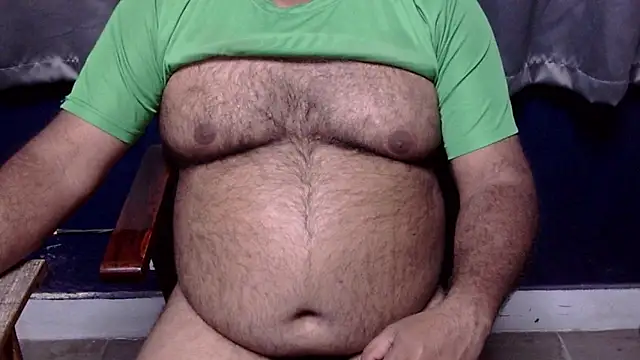 hairysubcub_70 live sex cam