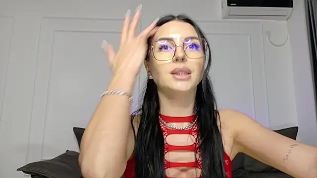 Lady_charm__'s cam snapshot