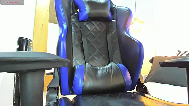 Dusan_Grey77's cam snapshot