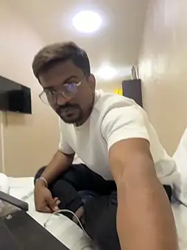 bhagihero's cam snapshot