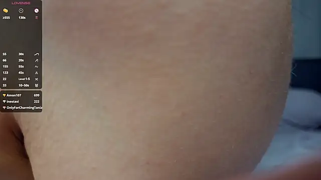 DracosMoon live sex cam