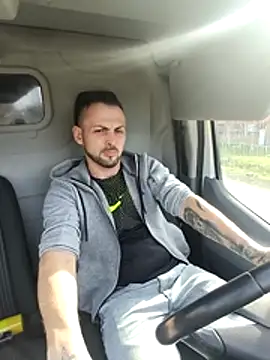 papichulo0099's cam snapshot