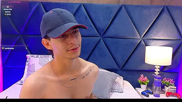 Logan_Woods's cam snapshot