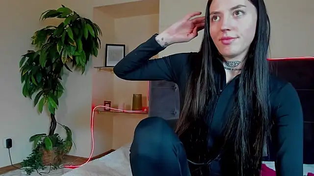 AdrianaCult's cam snapshot