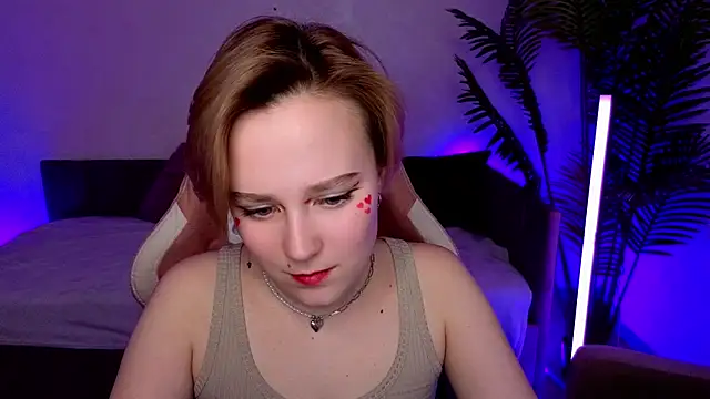 Ellie_Heavenly live sex cam