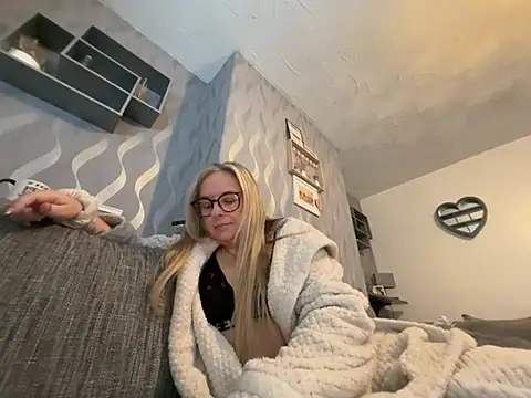 Anastasia-BlondeXX live sex cam