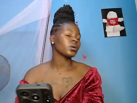 TrishaKalid's cam snapshot