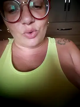 Livvyrj live sex cam