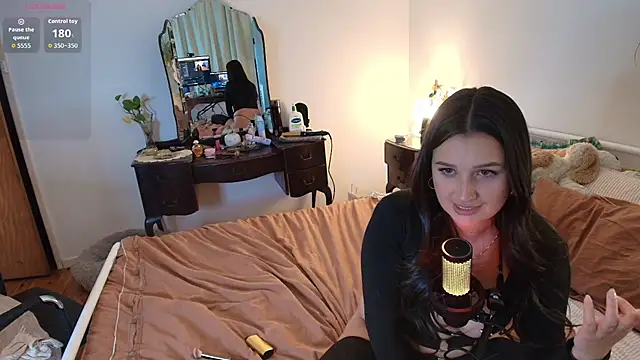 Lenas_Room live sex cam