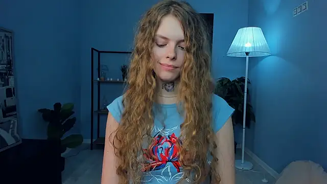 RayaNenlia live sex cam