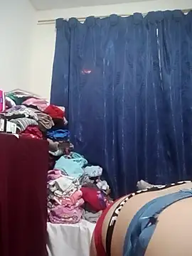 _Miaaleon live sex cam