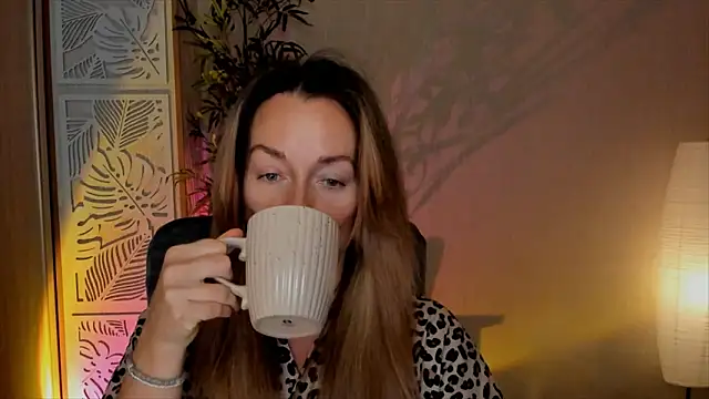 RebeccaMartinez's cam snapshot