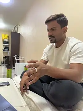 bhagihero live sex cam