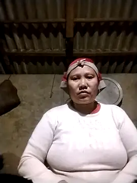 Linhcutex's cam snapshot