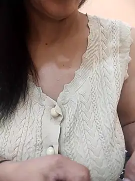 meenu_bhabhi547 live sex cam