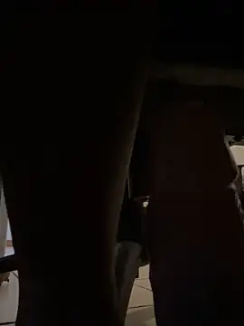 YesTheSexiest live sex cam