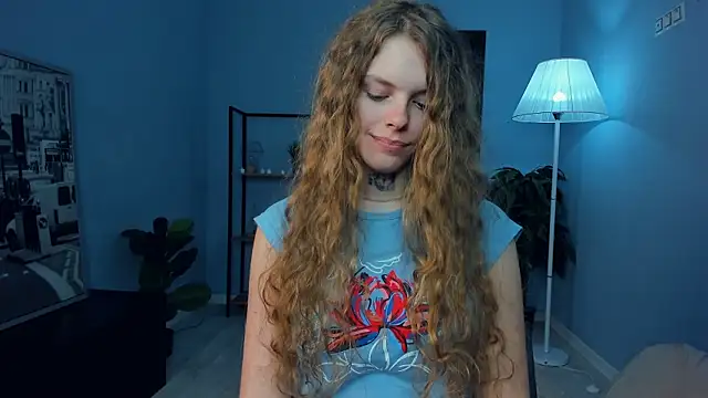 RayaNenlia live sex cam