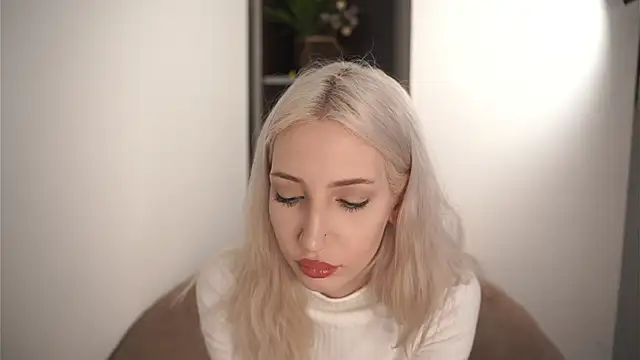 JolineVay's cam snapshot