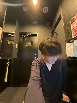 yuuki8910 live sex cam