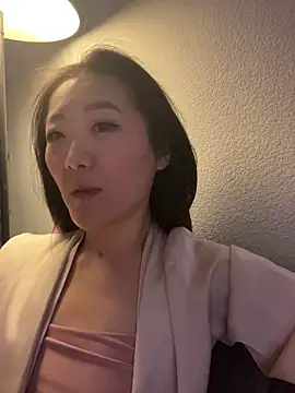 AikoYamada's cam snapshot