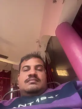 Saxymood1111 live sex cam