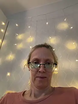 MollyStory live sex cam