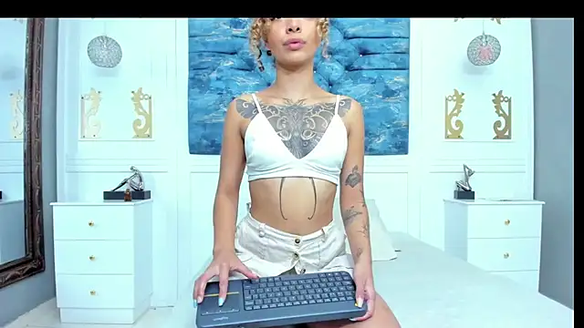 SilvanaOwen live sex cam