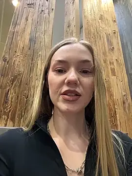 MilaMoone's cam snapshot