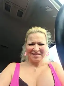 wildberry_lillet_cpl's cam snapshot