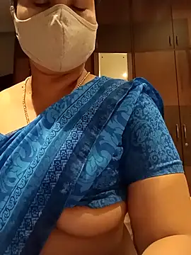 Tamil_Sivani's cam snapshot