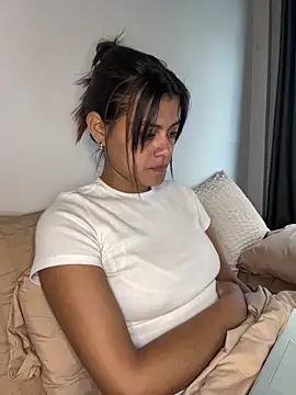 RachelWeisz_'s cam snapshot